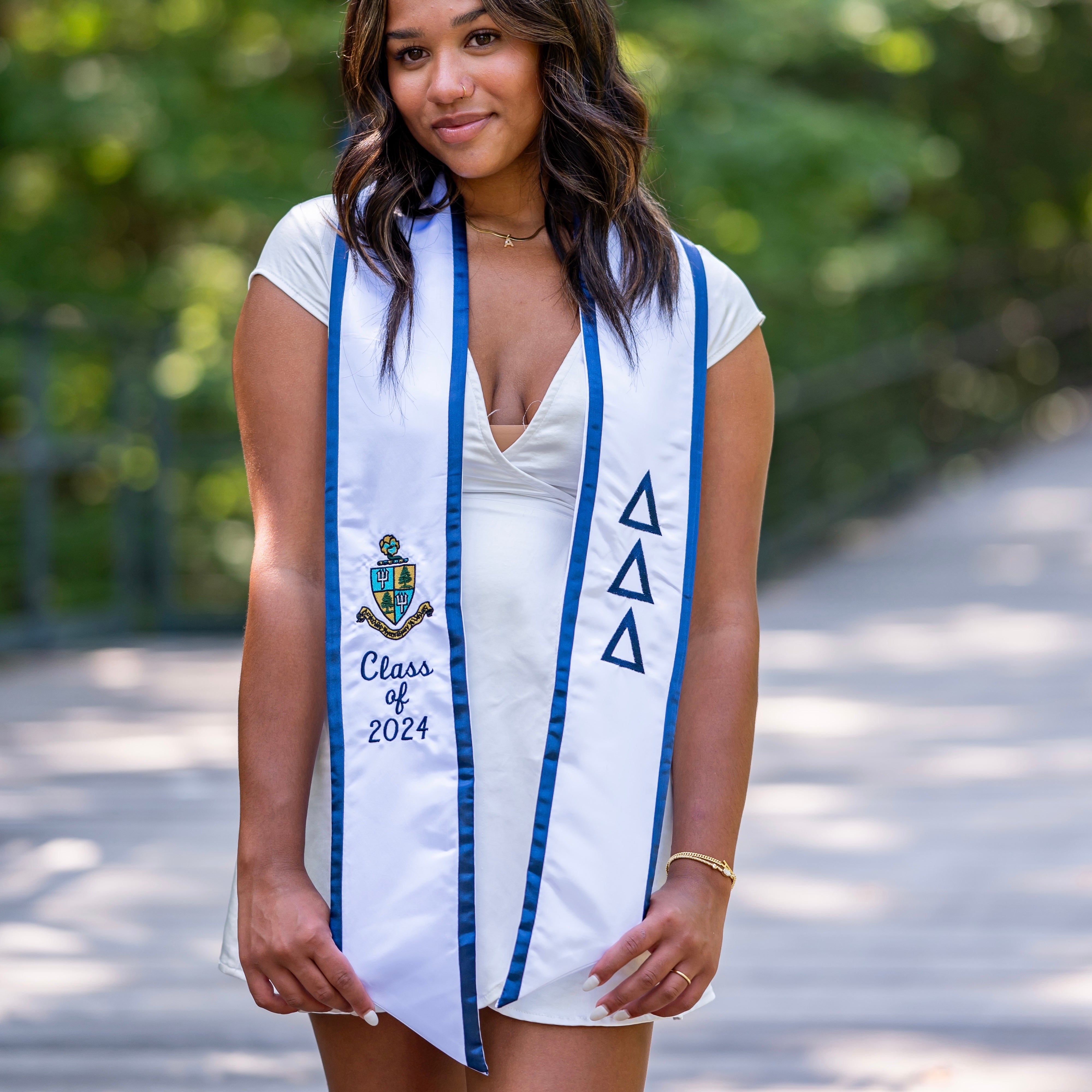 Delta Delta Delta Crest Angled Sorority Graduation Stole