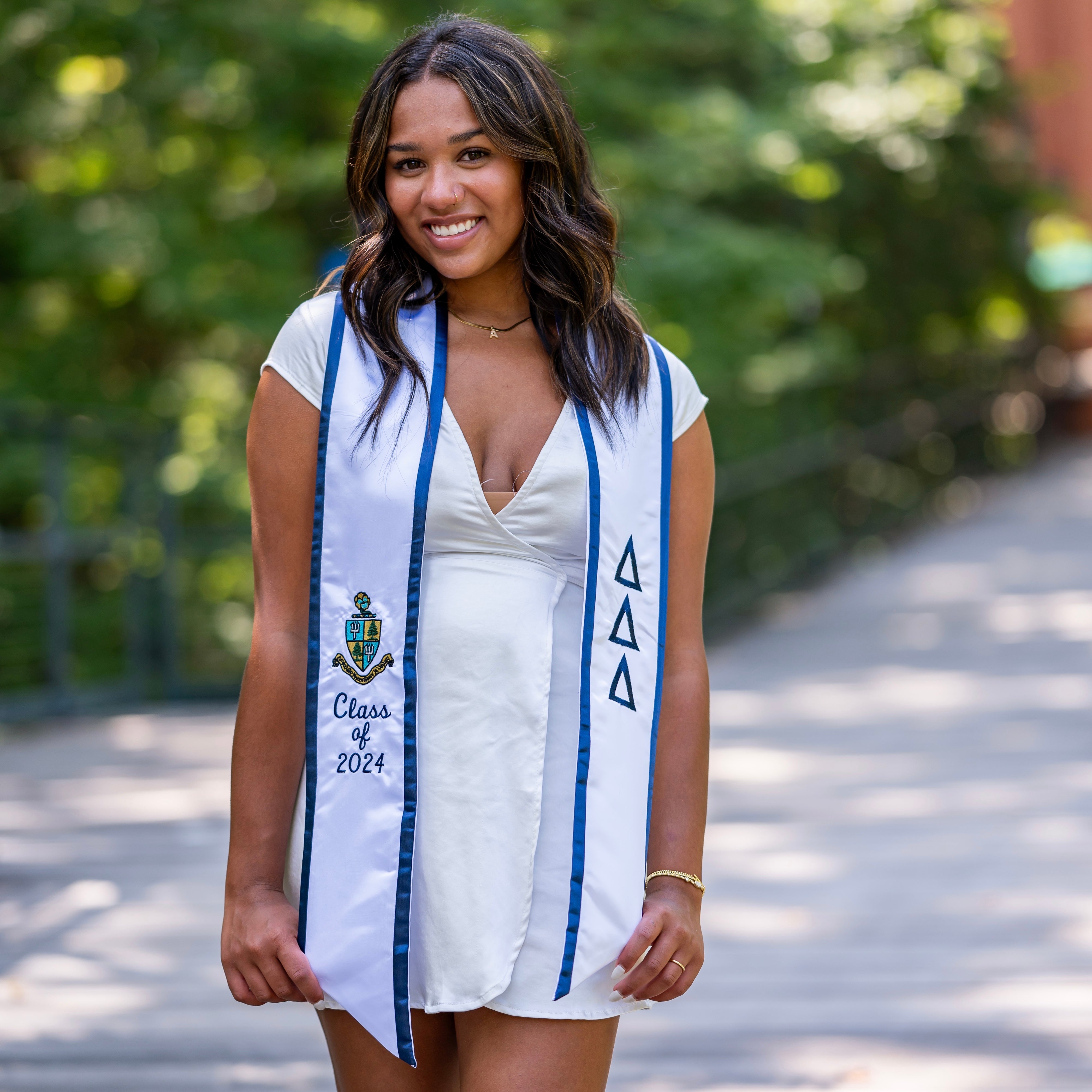 Delta Delta Delta Crest Angled Sorority Graduation Stole