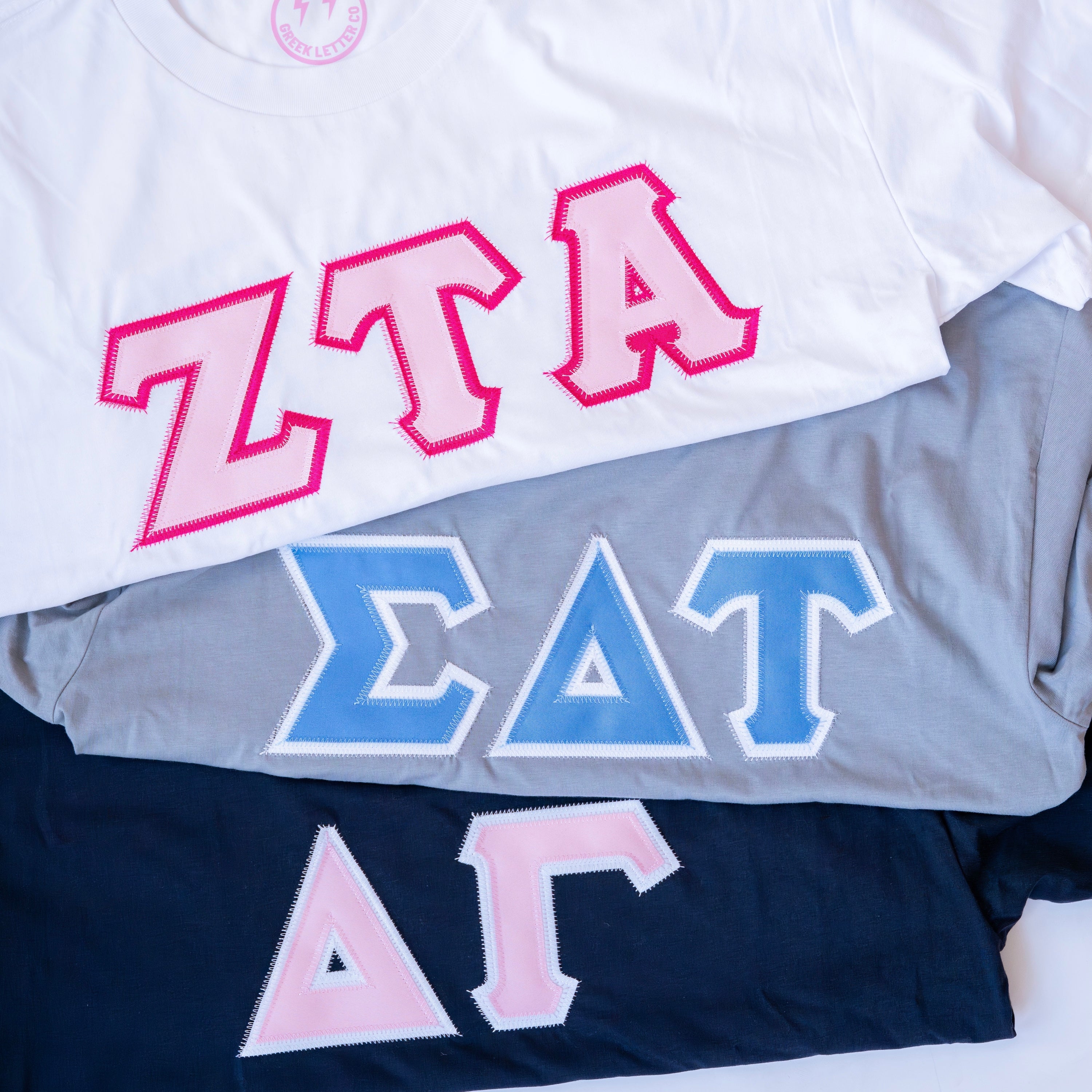 Basic Greek Letter Cropped Shirt - Zeta Tau Alpha