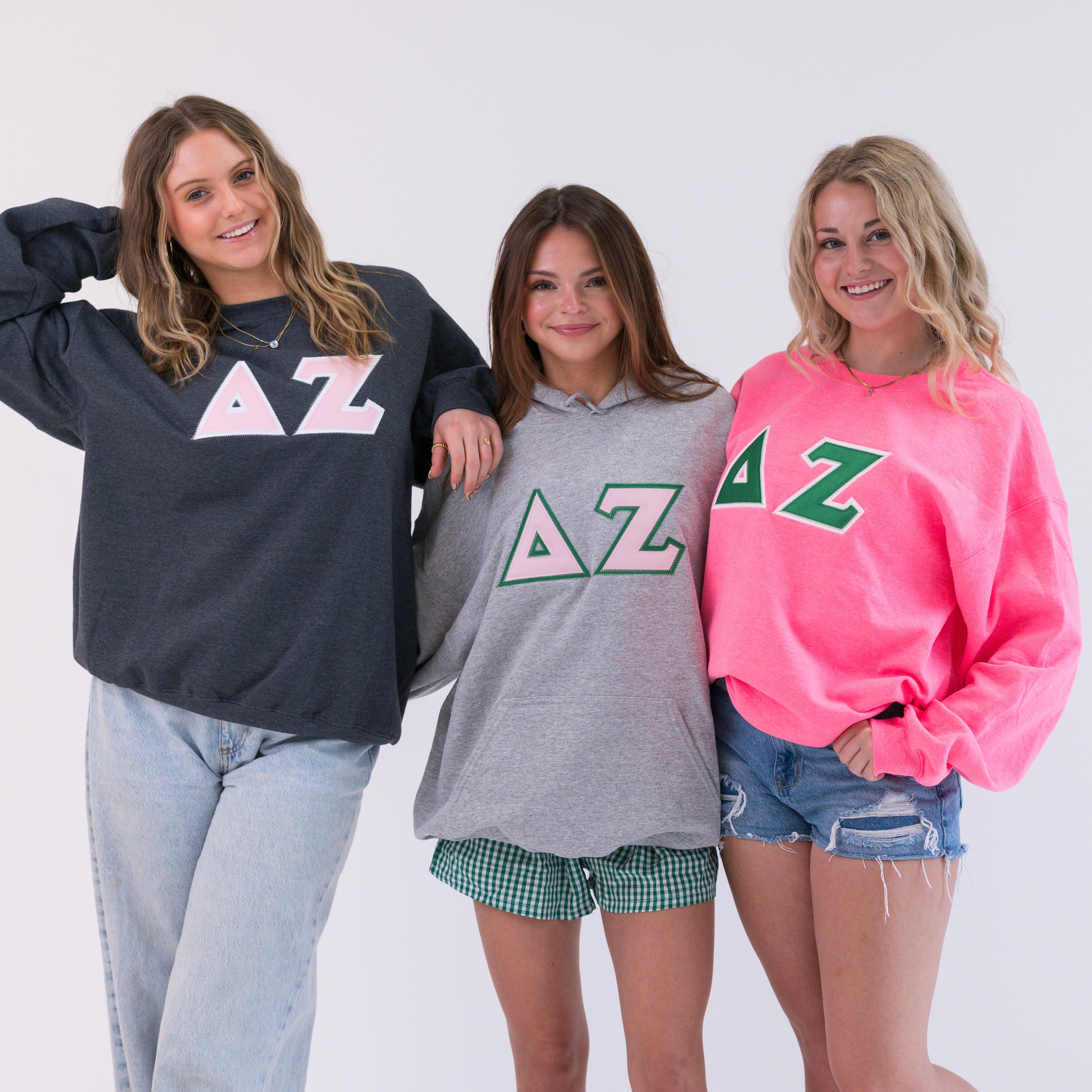Basic Greek Letter Crewneck Sweatshirt - Delta Zeta